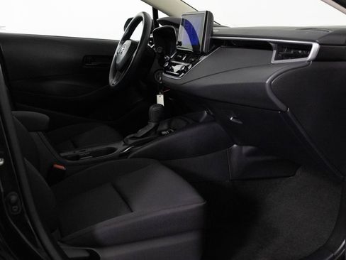 Used 2024 Toyota Corolla LE image 37