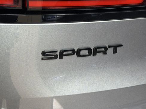 New 2025 Land Rover Range Rover Sport SE image 27