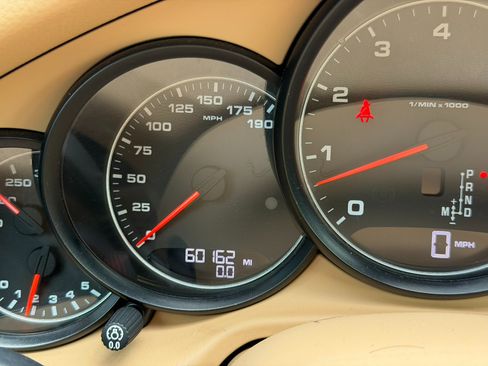 Used 2011 Porsche Panamera image 29