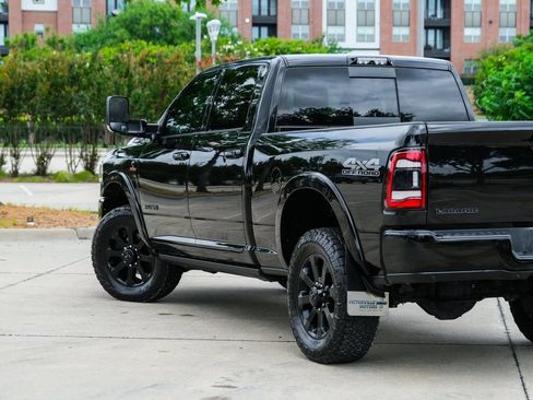 Used 2019 RAM 2500 Laramie AWD/4WD image 24