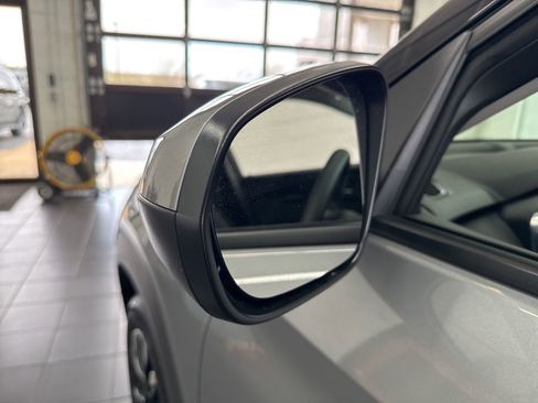 Used 2023 Chevrolet TrailBlazer LT image 12