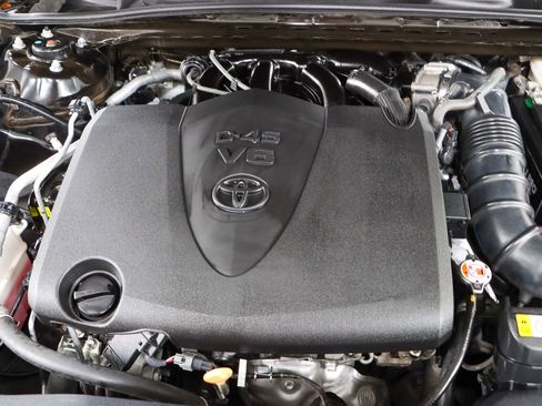 Used 2022 Toyota Camry TRD FWD image 28