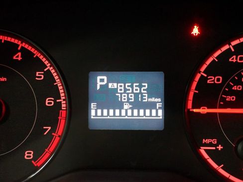 Used 2019 Subaru Impreza 2.0i image 16