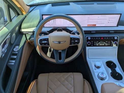 Used 2025 Genesis GV80 3.5T Prestige image 15