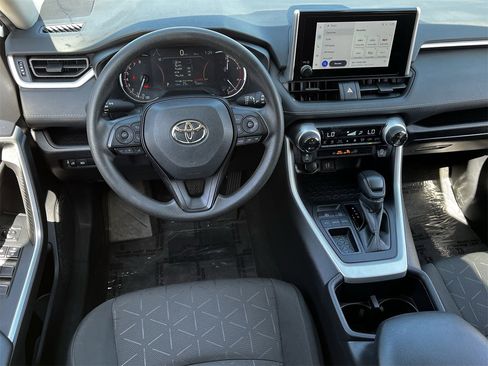 Used 2024 Toyota RAV4 XLE image 10