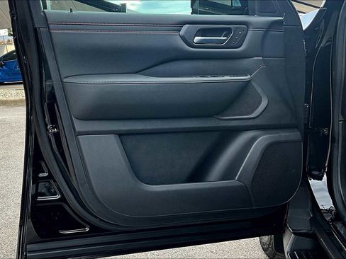 New 2026 Nissan Armada PRO-4X w/ Captain's Chari Seat Package image 13