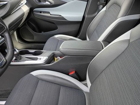 Used 2024 Buick Envista Preferred w/ Convenience I Package FWD image 12