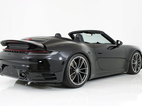 Used 2020 Porsche 911 Carrera RWD image 11