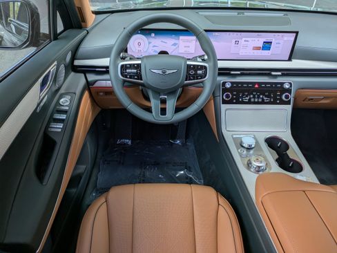 Certified 2026 Genesis GV80 2.5T Advanced image 11