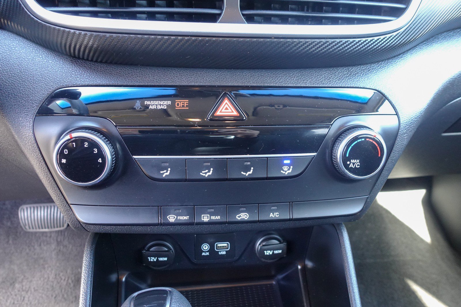 Used 2019 Hyundai Tucson SE AWD/4WD image 18
