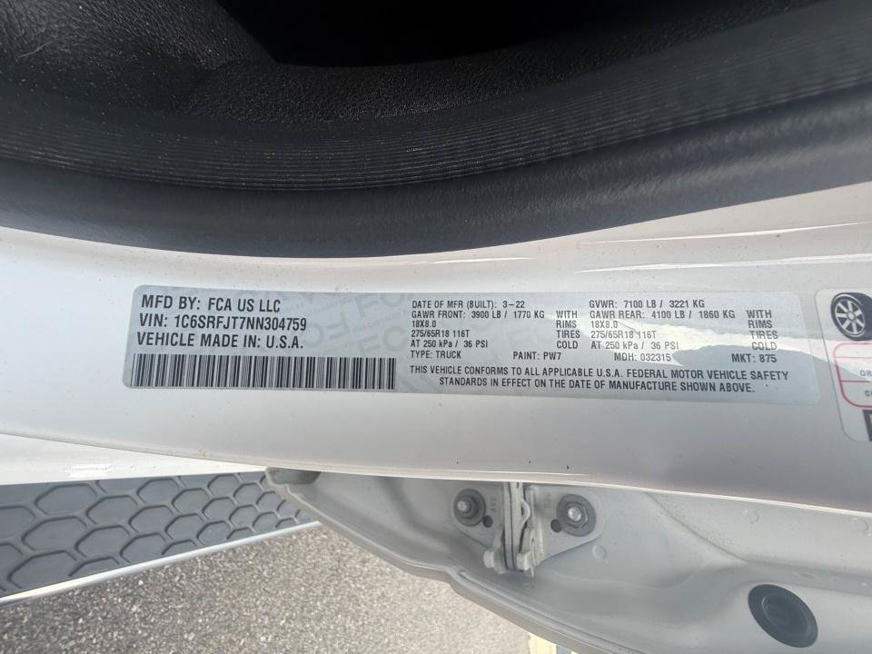 Used 2022 RAM 1500 Laramie AWD/4WD image 38