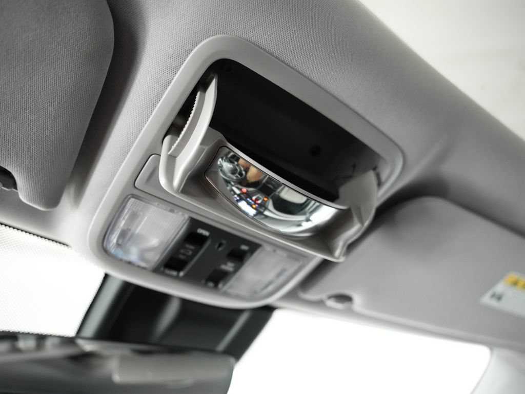 Used 2018 Honda Odyssey EX-L image 51