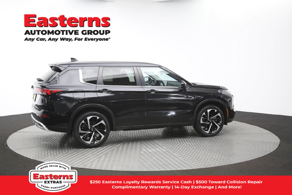 Used 2024 Mitsubishi Outlander SE FWD image 43