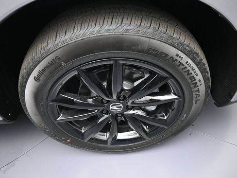 New 2026 Acura RDX SH-AWD image 13