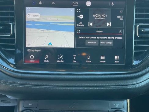 Used 2021 Dodge Durango SXT image 12