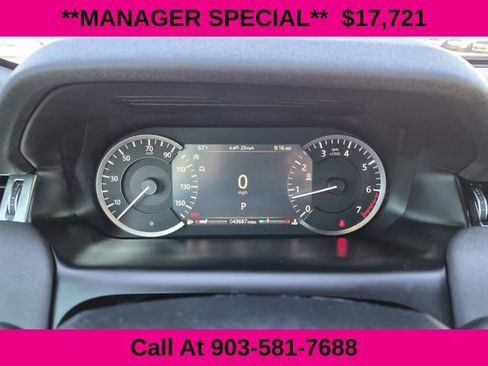 Used 2020 Land Rover Discovery Sport image 30