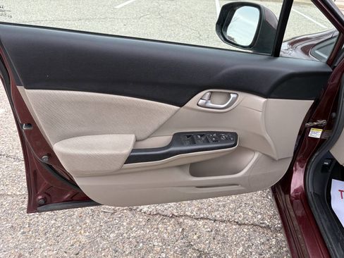 Used 2013 Honda Civic LX image 22