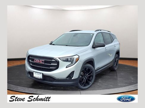 Used 2020 GMC Terrain SLT w/ Elevation Edition FWD image 1