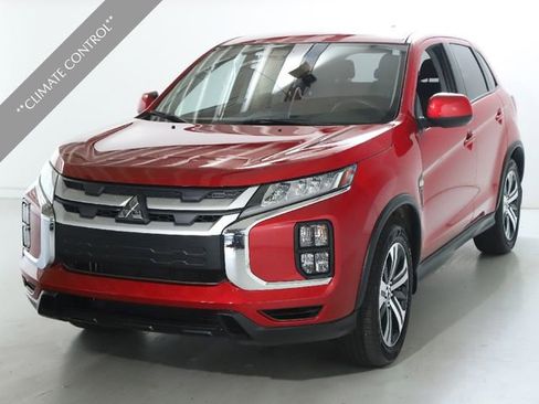 Used 2024 Mitsubishi Outlander Sport LE image 3