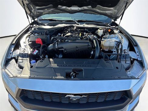 Used 2026 Ford Mustang Premium RWD image 32