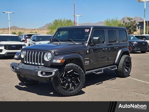 Used 2019 Jeep Wrangler Unlimited Sahara AWD/4WD image 1