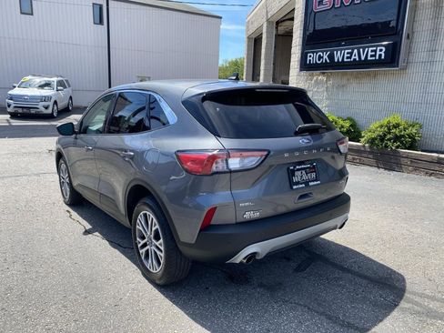 Used 2022 Ford Escape SEL AWD/4WD image 5