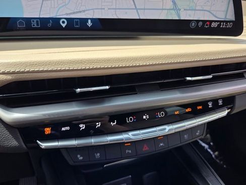 Used 2024 Cadillac XT4 Premium Luxury w/ Technology Package AWD/4WD image 26