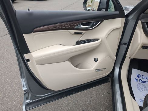 Used 2023 Buick Envision Avenir AWD/4WD image 21