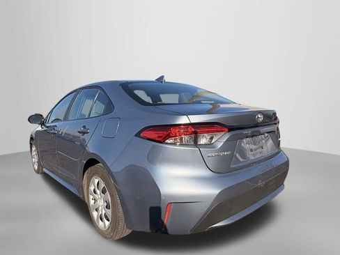 Used 2020 Toyota Corolla LE image 5