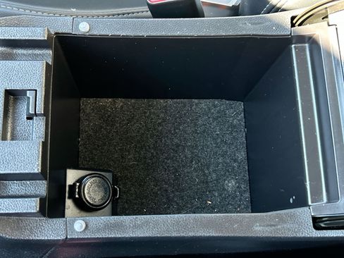 Certified 2023 Subaru Outback Limited image 15