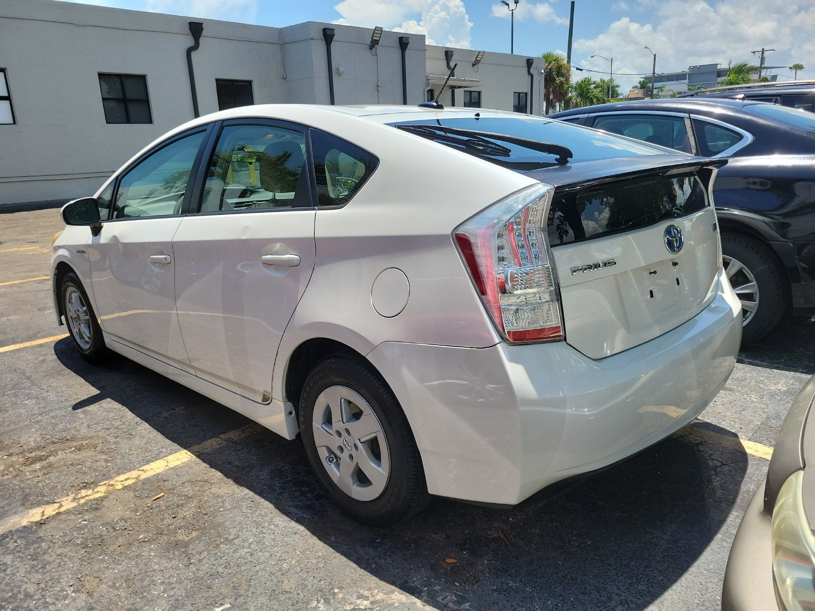 Used 2011 Toyota Prius Two FWD image 3