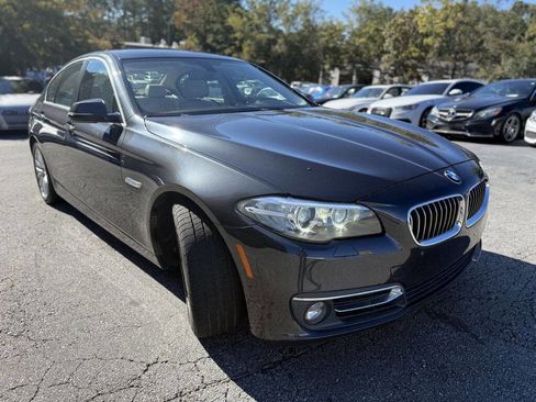 Used 2014 BMW 528i Sedan image 3