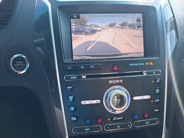 Used 2016 Ford Explorer Limited w/ Equipment Group 301A FWD image 15