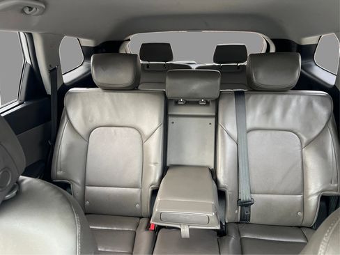 Used 2015 Hyundai Santa Fe GLS w/ Option Group 02 image 16