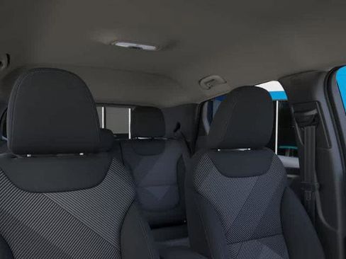 New 2027 Chevrolet Bolt LT FWD image 24