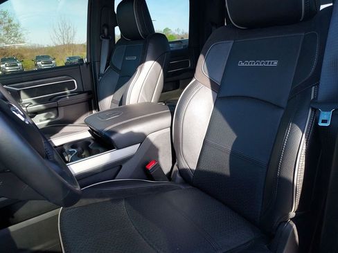 Used 2024 RAM 3500 Laramie w/ Sport Appearance Package AWD/4WD image 17