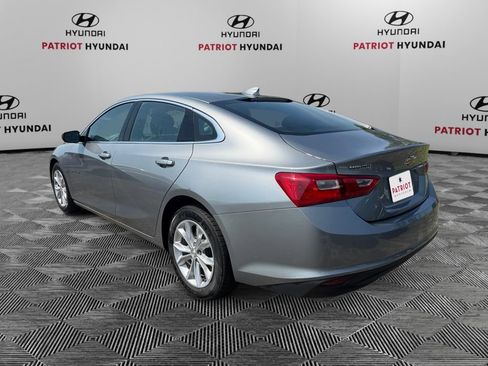 Used 2025 Chevrolet Malibu LT FWD image 5