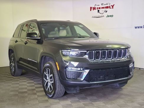 Used 2024 Jeep Grand Cherokee Limited image 2