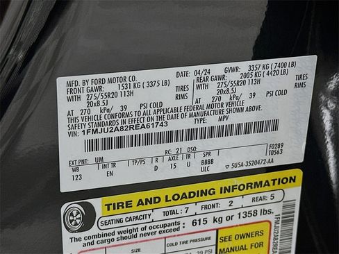 Used 2024 Ford Expedition Limited image 34