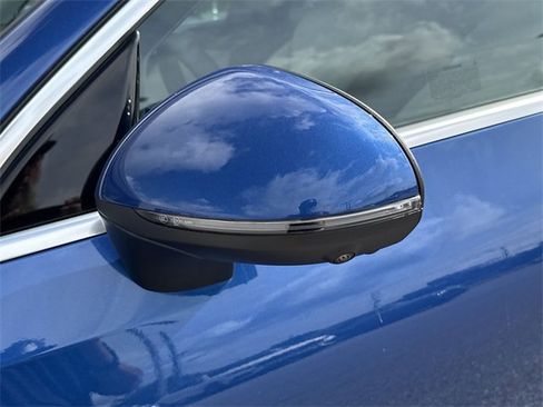 New 2025 Mercedes-Benz GLC 300 GLC 300 image 31