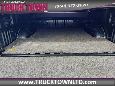 Used 2015 Ford F150 XLT w/ Equipment Group 301A Mid AWD/4WD image 14