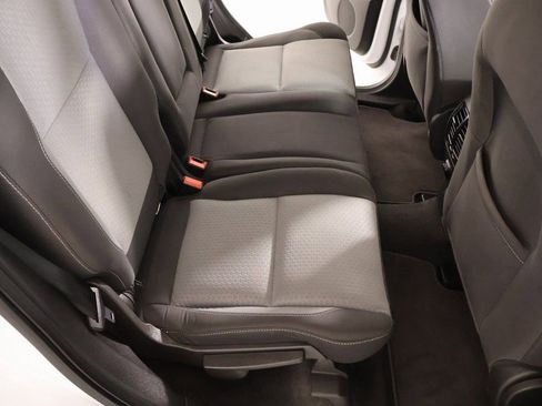 Used 2019 Ford Escape SE image 14