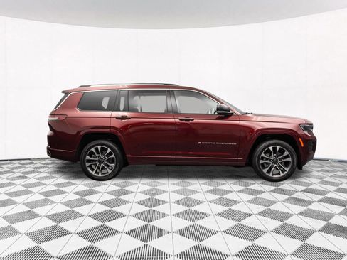 Used 2021 Jeep Grand Cherokee L Overland w/ Luxury Tech Group IV image 13