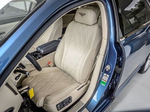 Used 2014 Bentley Flying Spur W12 AWD/4WD image 38