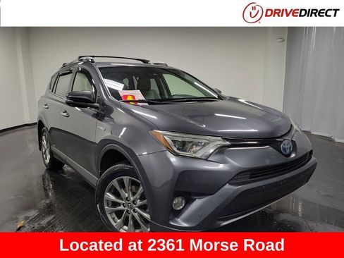 Used 2018 Toyota RAV4 Limited image 1