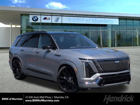 Used 2026 Cadillac Vistiq Platinum AWD/4WD image 1
