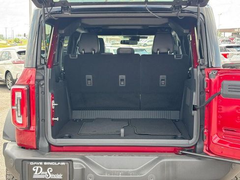 Used 2026 Ford Bronco Outer Banks w/ Sasquatch Package AWD/4WD image 11