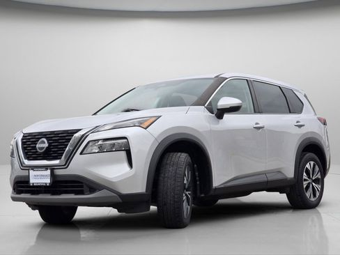 Used 2022 Nissan Rogue SV AWD/4WD image 16
