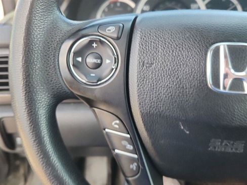 Used 2014 Honda Accord LX image 12