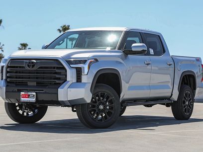 New 2026 Toyota Tundra SR5